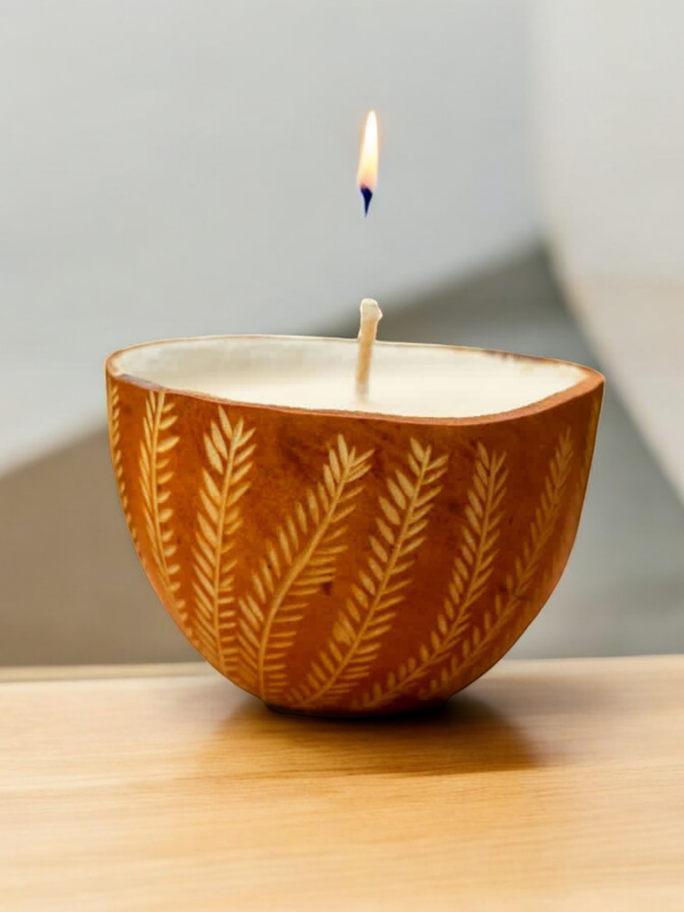 Vela aromatizada, hecha en Totumo