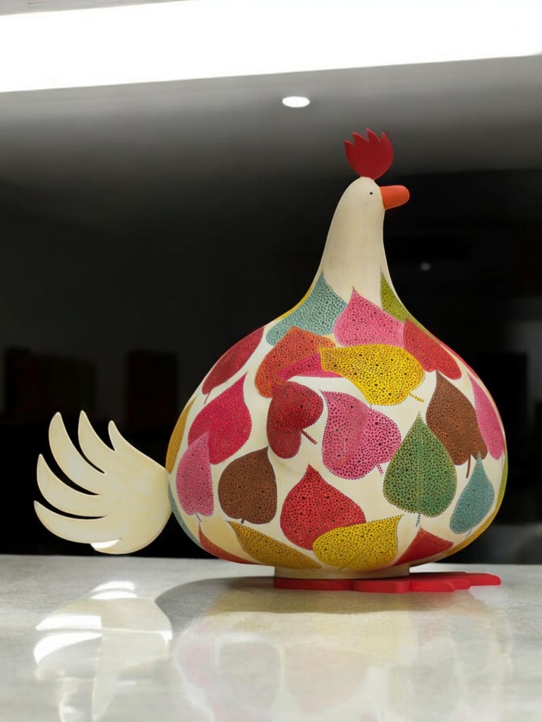 Lámpara Gallina multicolor, en Totumo