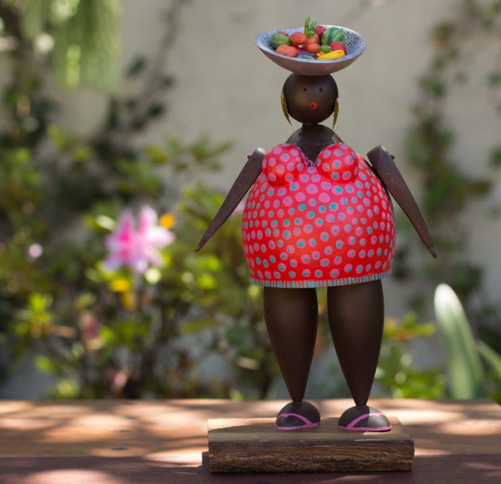 Palenquera - escultura en totumo