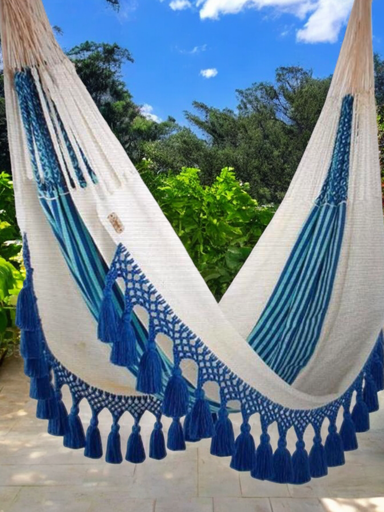 Hamaca con tejido en macramé