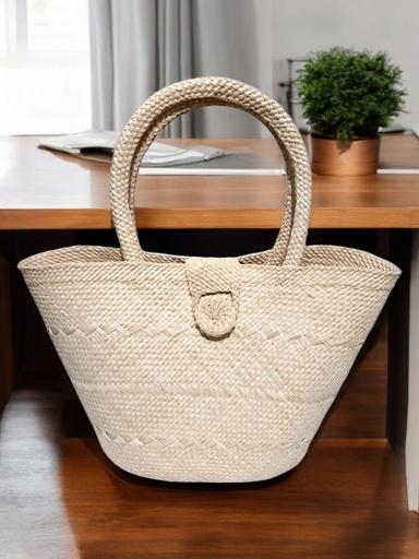 Canasto - Cartera en palma de Iraca.
